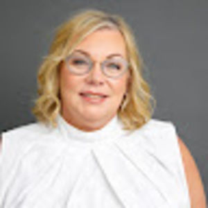 Meet your Posher, Paris